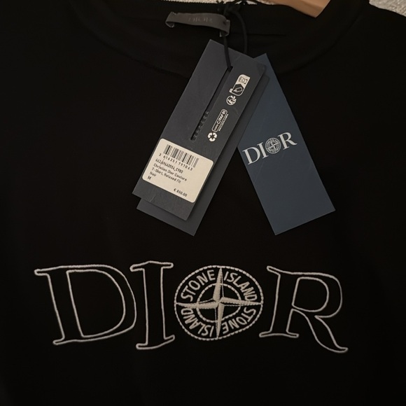 Dior Archives Labels T-Shirt, Relaxed Fit
Black Cotton Jersey size Large. - Picture 3 of 9